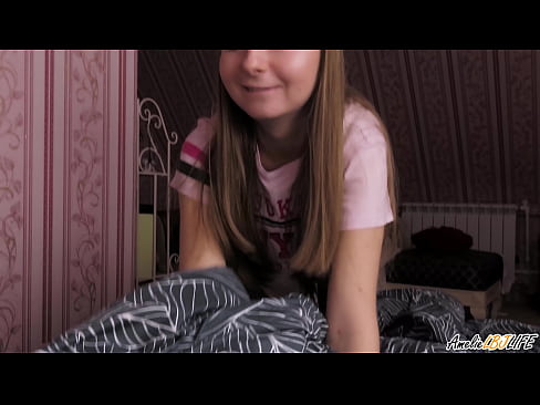 ❤️ Blondie tana tsotsar BFF's dinta sosai kuma ta sami Cum A Bakinta ❌ Batsa ️❤